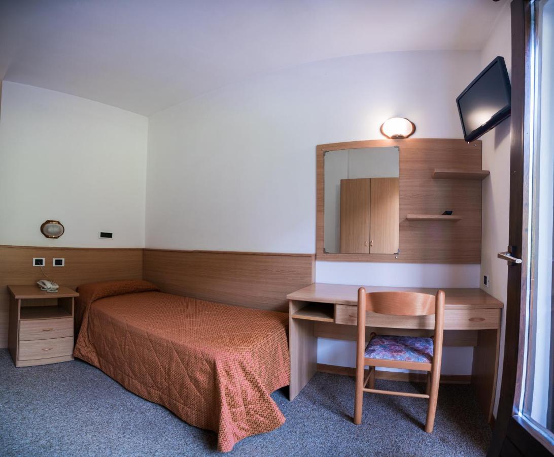 Hotel Rio Caderzone Terme Extérieur photo