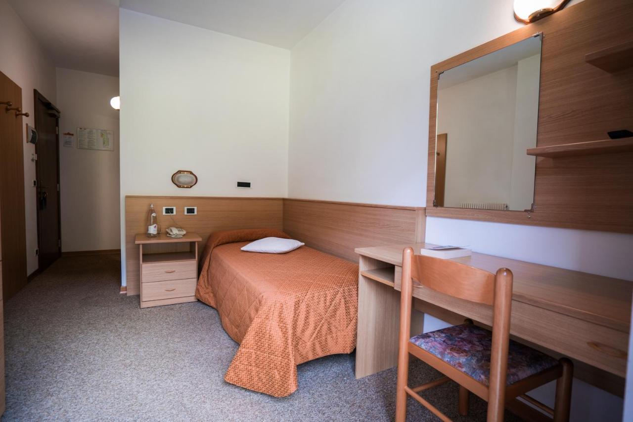 Hotel Rio Caderzone Terme Extérieur photo